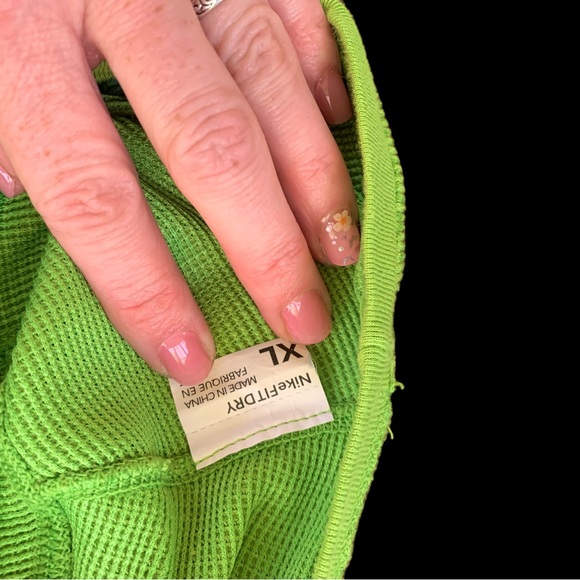 Women’s Nike ACG thermal - Picture 5 of 7